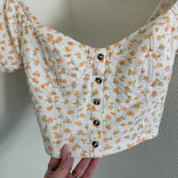 BILLABONG SWEET MEMORY KNITTED cropped TOP orange cream smocked back size S - Picture 3 of 7